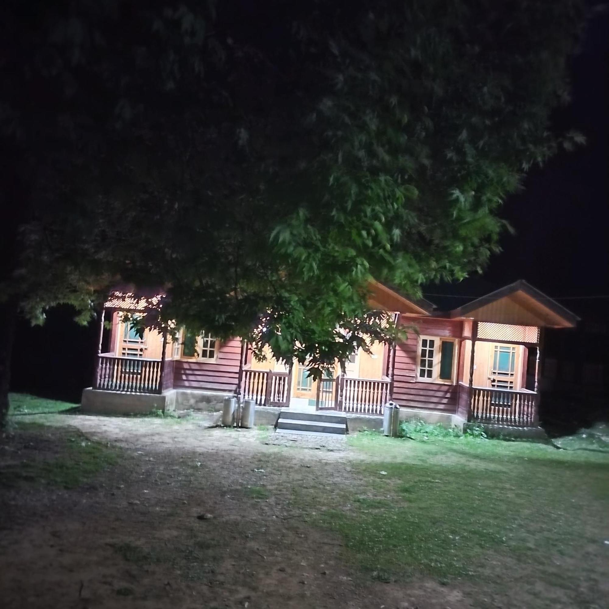 Grand View Resorts Chatpal Anantnag Exterior foto
